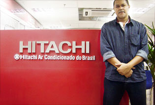 José Roberto Ferreira Pinto - supervisor técnico da Hitachi | Cases de sucesso - BraZip mySuite e Hitachi - BraZip Tecnologia